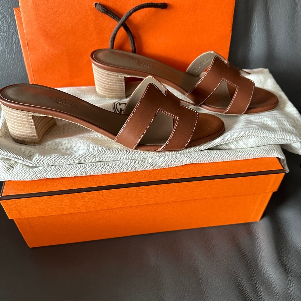 Hermes Sandals